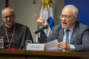 Conferencia de prensa por la visita del Papa León XIV a Uruguay