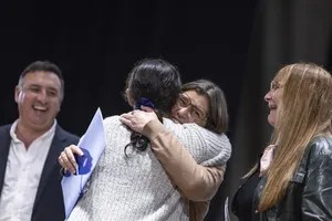 Orsi asistió inauguración de viviendas en el departamento de Salto