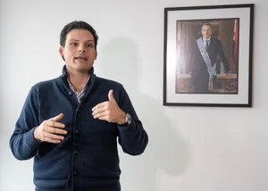 Créditos: Eduardo Collins (fotografía) / Presidencia de la República (fuente institucional) Entrevista a director de descentralización de OPP