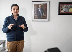 Créditos: Eduardo Collins (fotografía) / Presidencia de la República (fuente institucional) Entrevista a director de descentralización de OPP