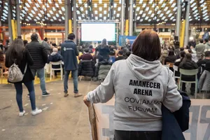 Orsi asistió a sorteo de cupos para viviendas cooperativas