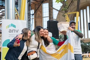 Orsi asistió a sorteo de cupos para viviendas cooperativas