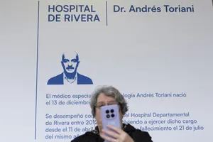 Orsi asistió a inauguración del CTI neonatal y cambio de nombre del Hospital de Rivera