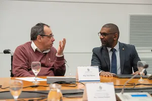 Orsi preside Consejo de Ministros