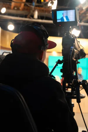 Menores del Inisa realizan práctica educativa en televisión pública