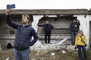 Presidente Orsi en colocación de la piedra fundacional del Nuevo Estadio Belvedere