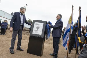 Presidente Orsi en colocación de la piedra fundacional del Nuevo Estadio Belvedere
