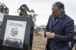 Presidente Orsi en colocación de la piedra fundacional del Nuevo Estadio Belvedere