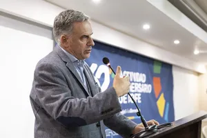 Presidente Orsi en aniversario de COFE
