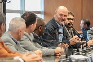 Acuerdo permitirá construcción de planta de consolidación de envases