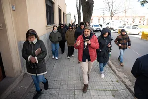 Bicentenario en Floroda: Caminata 25 de Agosto, un Horizonte Compartido