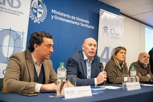 Ministerio de Vivienda y Corporación Nacional para el Desarrollo firman un fideicomiso