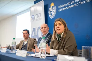 Ministerio de Vivienda y Corporación Nacional para el Desarrollo firman un fideicomiso