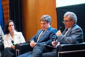 Ministro Fratti en 20 años de trazabilidad ganadera