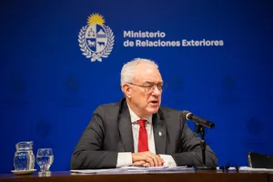 Conferencia de prensa del ministro Lubetkin