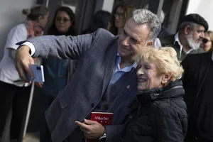 Orsi asistió a inauguración del Centro Cívico del Andaluz, en Canelones