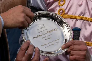 Orsi en clásico Gran Premio Presidente de la República