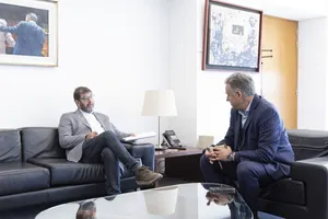 Créditos: Martín Cerchiari (fotografía) / Presidencia de la República (fuente institucional) Presidente Orsi recibe a Fernando Pereira