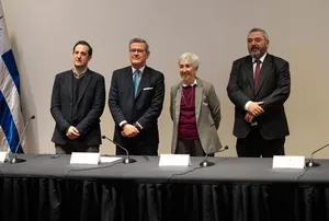 Firma de convenio entre la Junta Nacional de Drogas y la Intendencia de Montevideo
