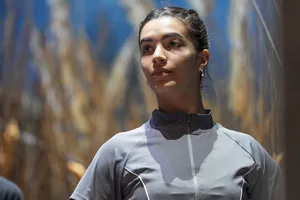 Nota a Mayra Serra