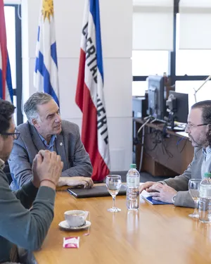 Encuentro del presidente Orsi con el rector de la Udelar, Héctor Cancela