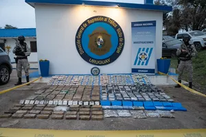 Conferencia de prensa por incautación de droga