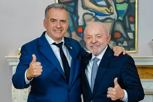 Créditos: Presidencia de la República (fuente institucional) Presidente Orsi se reunió con su par de Brasil, Luis Inácio Lula da Silva.