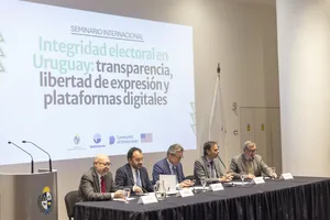 Cosse en seminario Integridad Electoral en Uruguay
