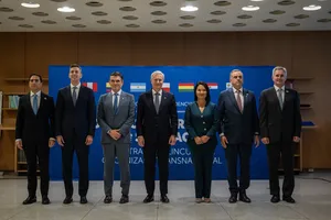 Créditos: Martin Perez (fotografía) / Presidencia de la República (fuente institucional) Presidente Orsi en Compromiso Regional contra delincuencia organizada internacional