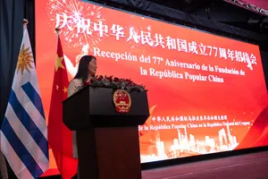 Cosse en aniversario de la República Popular China