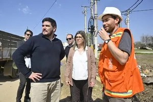 Entrega de 40 comodatos de vivienda en Maldonado