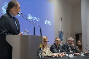 Panel sobre cooperación, inversión y desarrollo