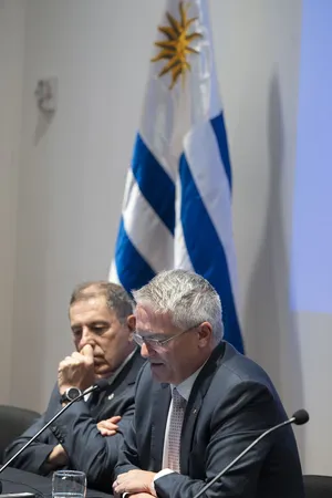 Panel sobre cooperación, inversión y desarrollo