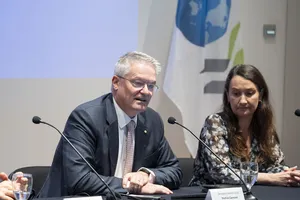 Panel sobre cooperación, inversión y desarrollo