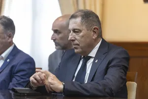 Presidente Orsi recibe al secretario general de la OCDE