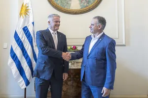 Presidente Orsi recibe al secretario general de la OCDE