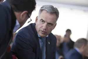 Yamandú Orsi en piedra fundamental de nueva planta de OSE