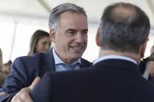 Yamandú Orsi en piedra fundamental de nueva planta de OSE