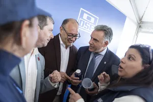 Yamandú Orsi en piedra fundamental de nueva planta de OSE