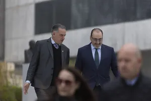 Orsi visitó oficinas de la CAF en Montevideo