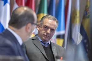 Orsi visitó oficinas de la CAF en Montevideo