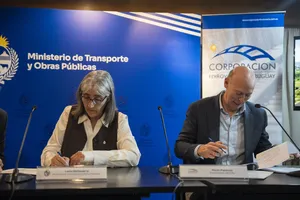 MTOP firma convenio para rehabilitación de puente ferroviario sobre Río Negro