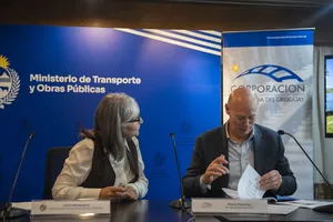 MTOP firma convenio para rehabilitación de puente ferroviario sobre Río Negro