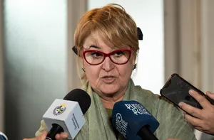 Ministra Lazo recibió a atletas que participaron en Juegos Odesur