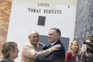 Orsi asistió a conmemoración del 114.° aniversario del liceo Tomás Berreta en Canelones