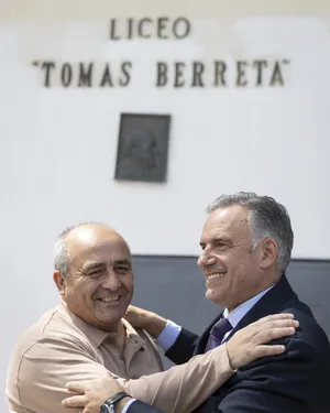 Orsi asistió a conmemoración del 114.° aniversario del liceo Tomás Berreta en Canelones