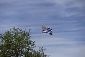 Orsi asistió a conmemoración del 114.° aniversario del liceo Tomás Berreta en Canelones