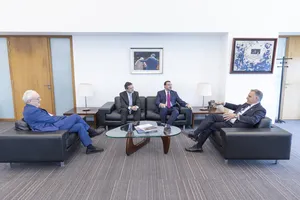 Créditos: Camilo Dos Santos (fotografía) / Presidencia de la República (fuente institucional) Presidente Yamandú Orsi recibió al presidente del principado de Asturias