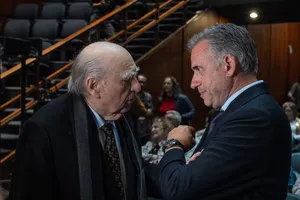 Créditos: Federico Rodríguez (fotografía) / Presidencia de la República (fuente institucional) Orsi asistió a presentación del libro ¡Fuera de Discurso! Los Políticos toman la pluma