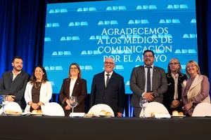 Ministra Tamara Paseyro disertó en almuerzo de trabajo